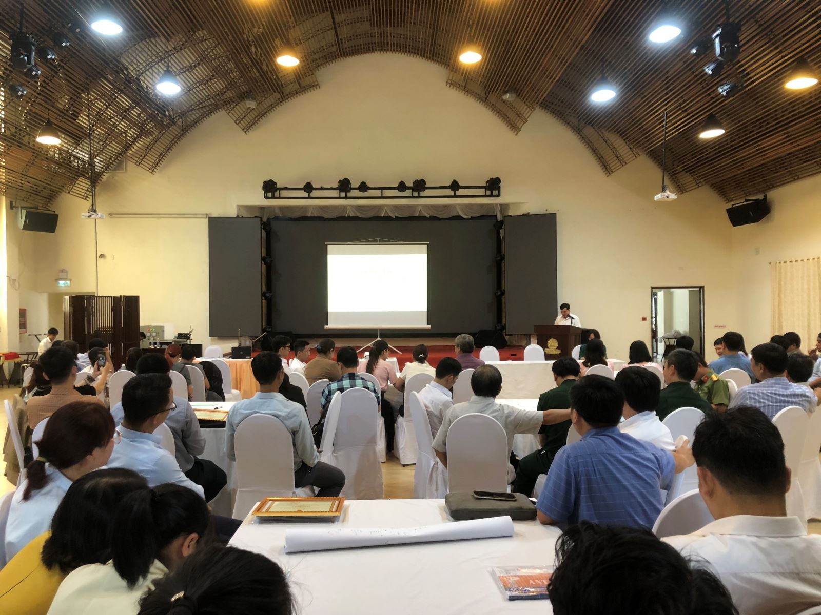 Tổ chức các lớp tập huấn bồi dưỡng nâng cao năng lực cho cộng đồng và cán bộ triển khai Chương trình mục tiêu quốc gia, năm 2024