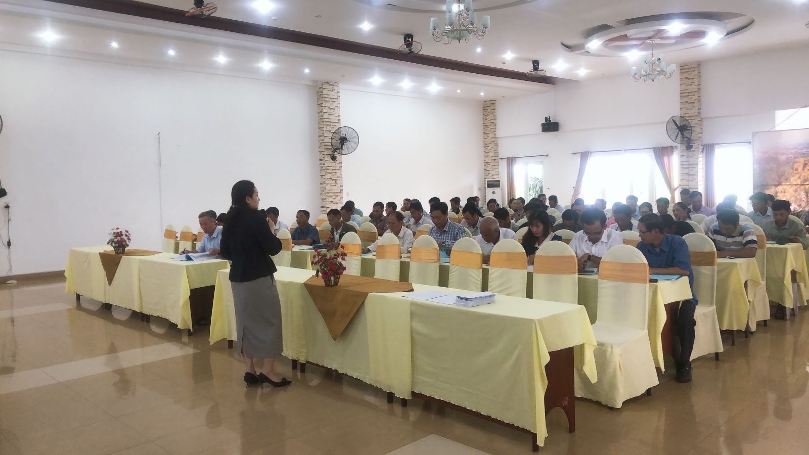 Hoàn thành 11 lớp Bồi dưỡng kiến thức  dân tộc cho nhóm đối tượng 4