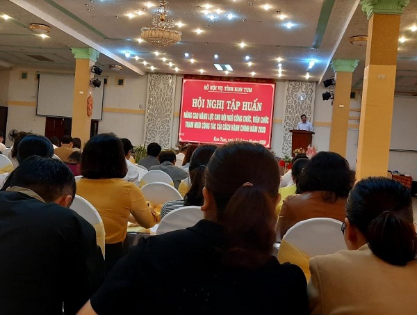 Hội nghị tập huấn nâng cao năng lực cho đội ngũ công chức, viên chức tham mưu công tác cải cách hành chính năm 2020